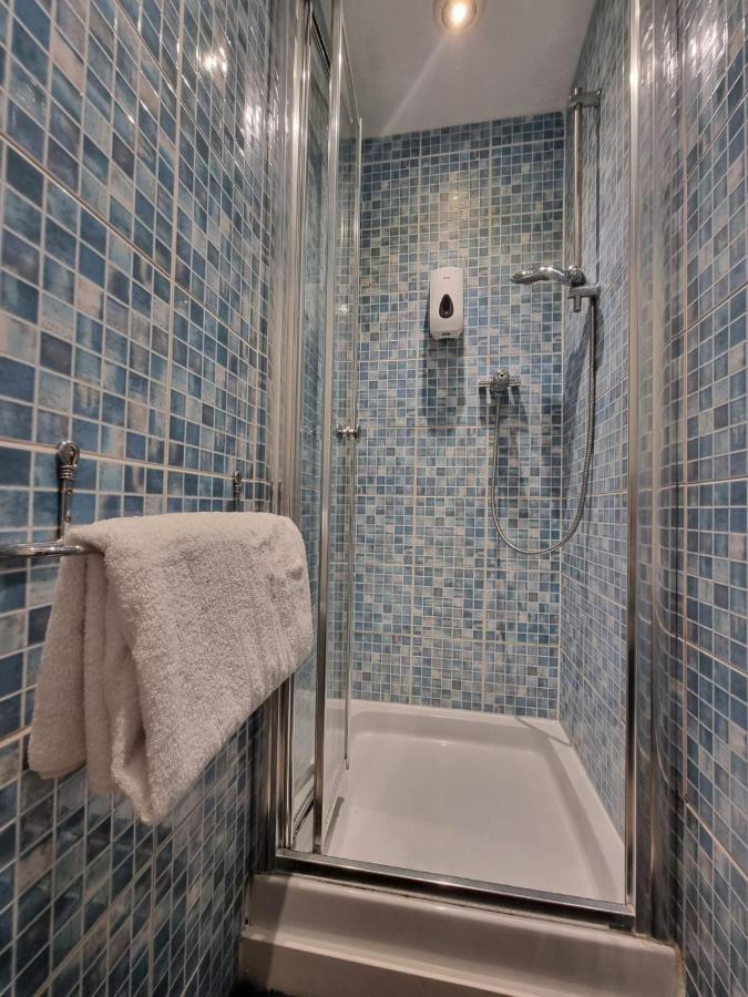 Private Rooms Bath Dış mekan fotoğraf